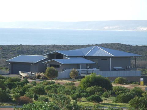 Eco Haven Retreat - Tourism Hervey Bay 0