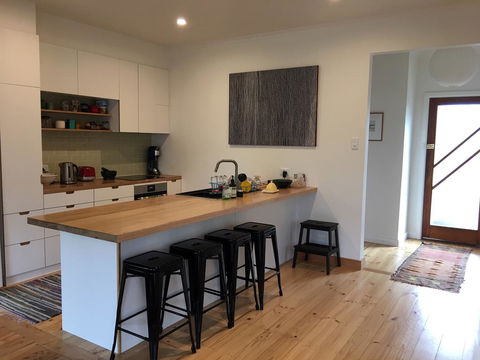 Eco-renovated Light-filled House On A Hill - Hervey Bay Accommodation 1