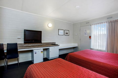 Econo Lodge Portland - Hervey Bay Accommodation 0