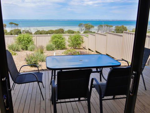 Edgewater Escape - Tourism Hervey Bay 2