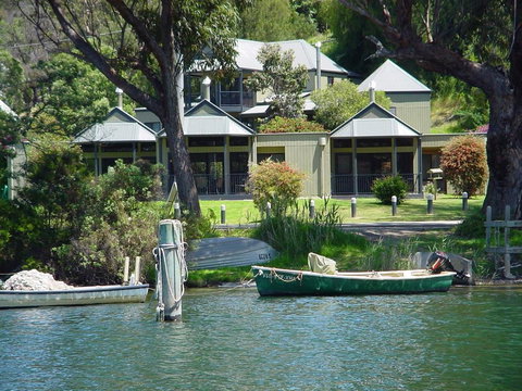 Edgewater Terraces At Metung - Tourism Hervey Bay 0