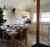 Edward Lane Apt3 - Hervey Bay Accommodation