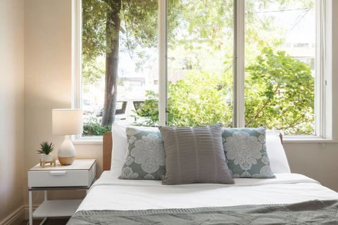 Elle Apartments By Ready Set Host - Tourism Hervey Bay 1