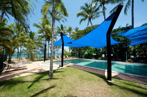 Ellis Beach Oceanfront Bungalows - Hervey Bay Accommodation 0