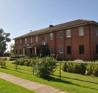 Elm and Wren Guesthouse - Hervey Bay Accommodation