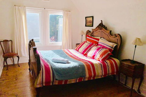 Elwood Eclectic Gem - Tourism Hervey Bay 2