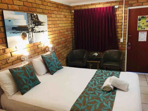 Emerald Highlands Motel - Hervey Bay Accommodation 1