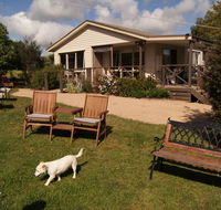 Emerald Hills Cottage - Hervey Bay Accommodation