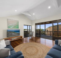 Emerald Seas Beach House - Tourism Hervey Bay