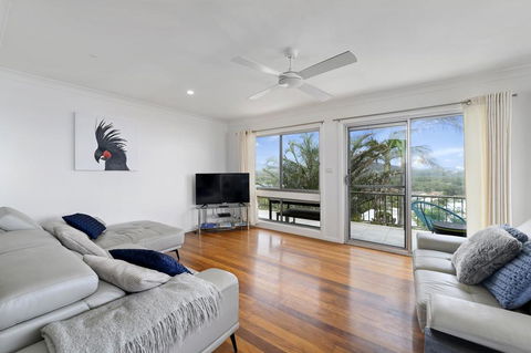 Emerald Views - Tourism Hervey Bay 1