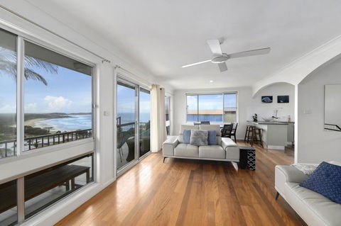 Emerald Views - Tourism Hervey Bay 2