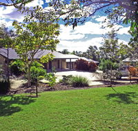 Emeraldene Inn  Eco-Lodge - Hervey Bay Accommodation
