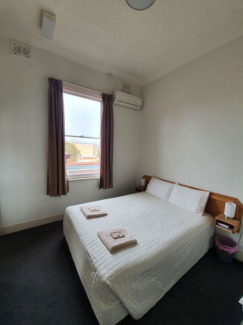 Empire Hotel Goulburn - Hervey Bay Accommodation 3