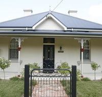 Encore's Delkeith Cottage - Hervey Bay Accommodation