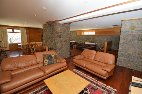 Eremo Lodge 2 - Hervey Bay Accommodation 0