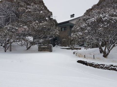 Eremo Lodge 2 - Hervey Bay Accommodation 1