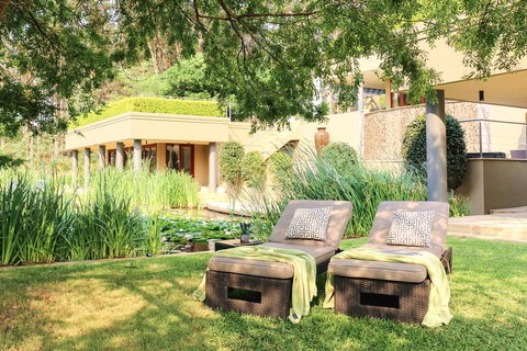 Escala Luxury Suites - Hervey Bay Accommodation 3