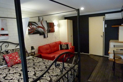 Esk Wivenhoe Motor Inn - Hervey Bay Accommodation 1