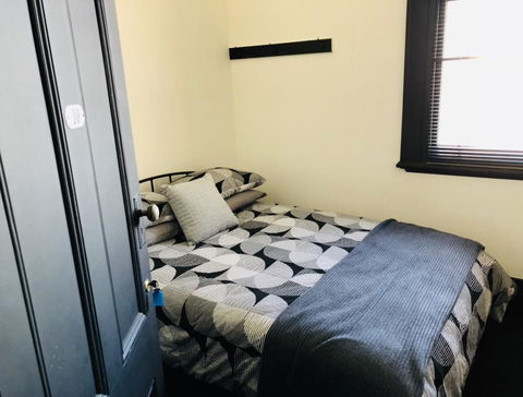 Eureka Hotel / Rainbow Brewery - Hervey Bay Accommodation 3