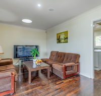 Exclusive Handy Holiday House - Hervey Bay Accommodation