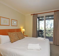 Executive 1 bedroom Spa Villa located within Cypress Lakes Resort - Hervey Bay Accommodation