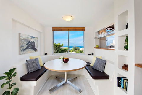 Experience Bondi Beach As Your Backdrop - Hervey Bay Accommodation 1