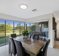 Fairway Village  Windaroo Lakes Golf Club - Hervey Bay Accommodation