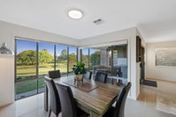 Book Windaroo Accommodation Vacations Hervey Bay Accommodation Hervey Bay Accommodation