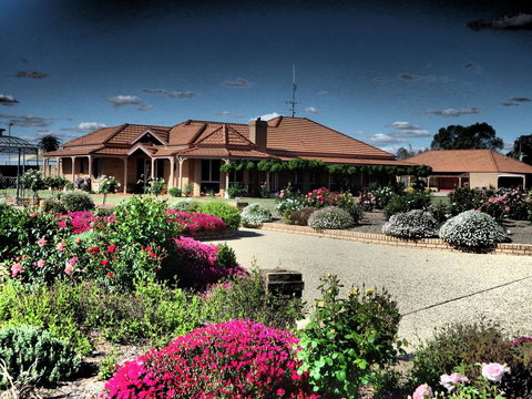 Fairways Bed & Breakfast At Jerilderie - Hervey Bay Accommodation 3