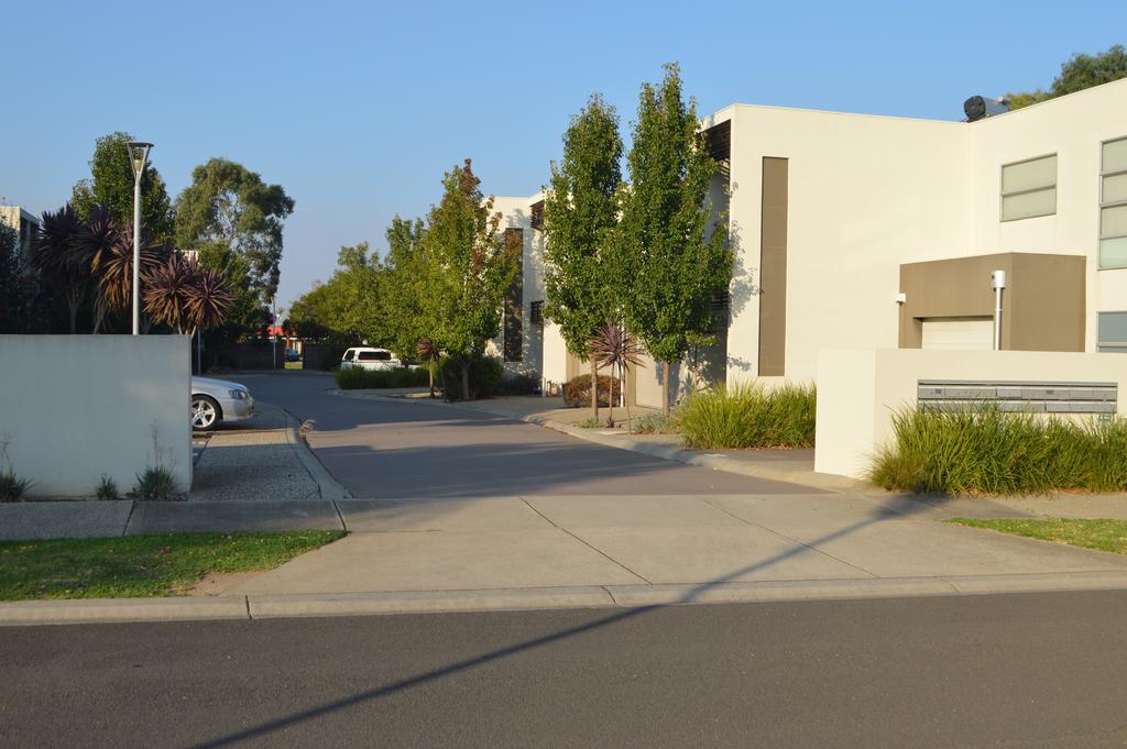 Ravenhall VIC Hervey Bay Accommodation