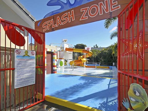 FAMILY PARADISE - Tourism Hervey Bay 2