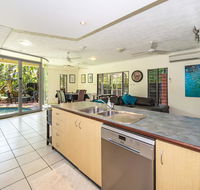 Fannie Bay Art House - Tourism Hervey Bay