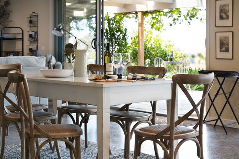 Farmer Smith Estate - Sunrise Retreat - Tourism Hervey Bay 2