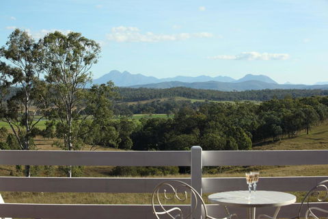 Farringdon Homestead - Hervey Bay Accommodation 0