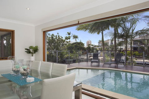 Flamingo Key - Tourism Hervey Bay 1