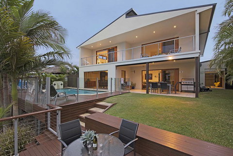 Flamingo Key - Tourism Hervey Bay 0