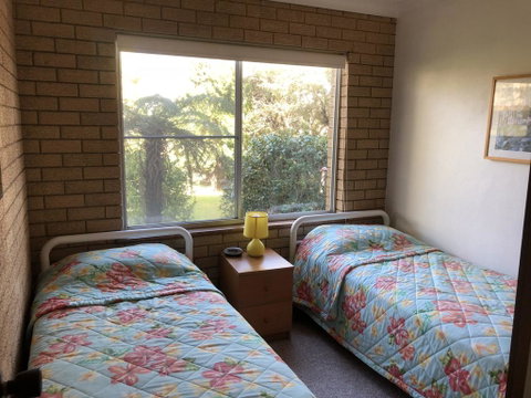 Flat 1-3 Bay Lane - Hervey Bay Accommodation 3
