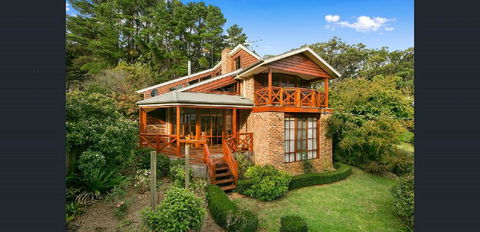 Floraison Red Hill - Hervey Bay Accommodation 0