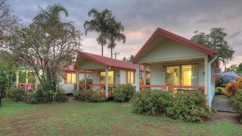 Flying Fish Point Tourist Park - Hervey Bay Accommodation 0