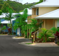 Flynns on Surf Beach Villas - Tourism Hervey Bay