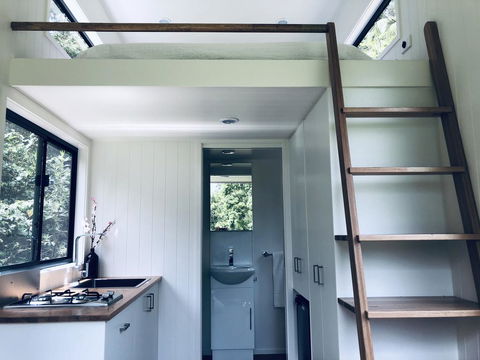 Francisco D'Anconia Tiny House - Hervey Bay Accommodation 1