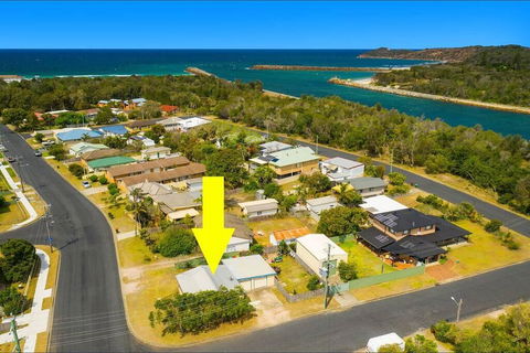 Frangipani Cottage - Tourism Hervey Bay 1