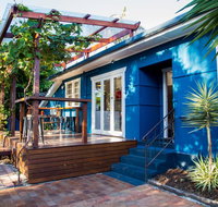 Frankie's Beach House - Hervey Bay Accommodation