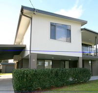 FRASERS COTTAGE- 23 Castle St Laurieton - Hervey Bay Accommodation