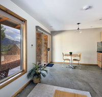 Freycinet Stone Studio 8 - Sandstone - Hervey Bay Accommodation