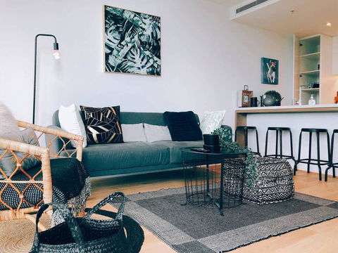 FV Peppers Residences Apartment - Tourism Hervey Bay 0