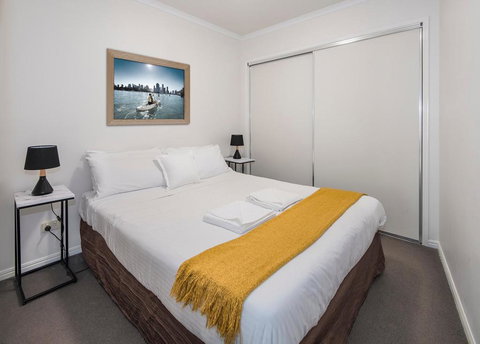 FV4006 Apartments - Hervey Bay Accommodation 2