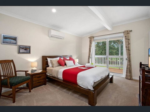 GALBRAITH BEACH STUDIO 3 - Hervey Bay Accommodation 1