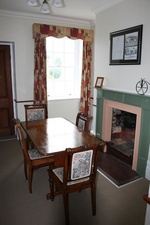 Gaol House Cottages - Hervey Bay Accommodation 2