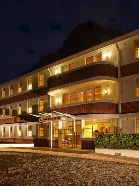 George Kerferd Hotel - Tourism Hervey Bay 3